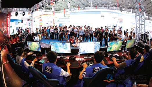 的前景充满 的前景充满