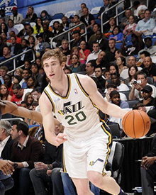 不容小觑 不容小觑